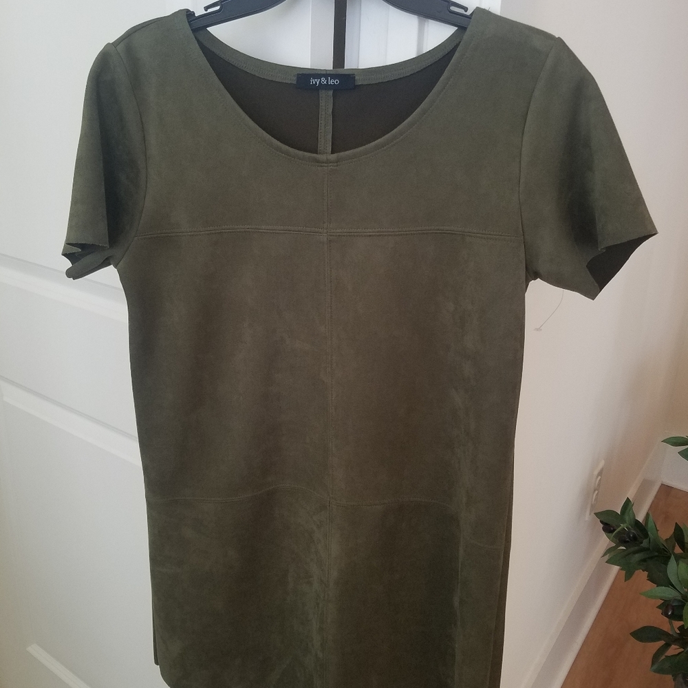 Faux suade Ivy and Leo tunic.